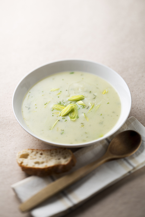 a-cold-and-comfort-soup-vichyssoise